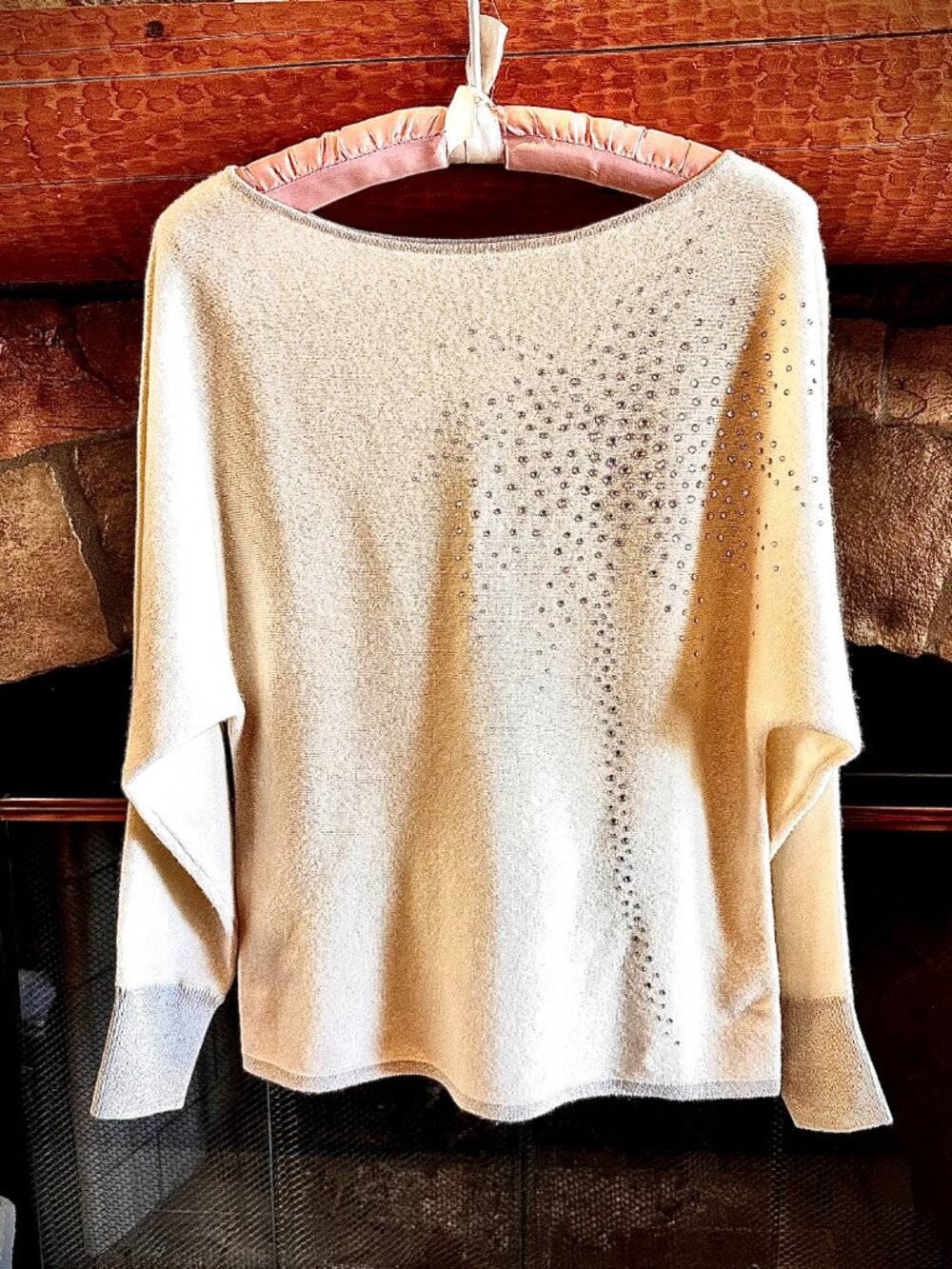 Tommy Bahama women's XS cashmere blend sweater - Picture 2 of 12